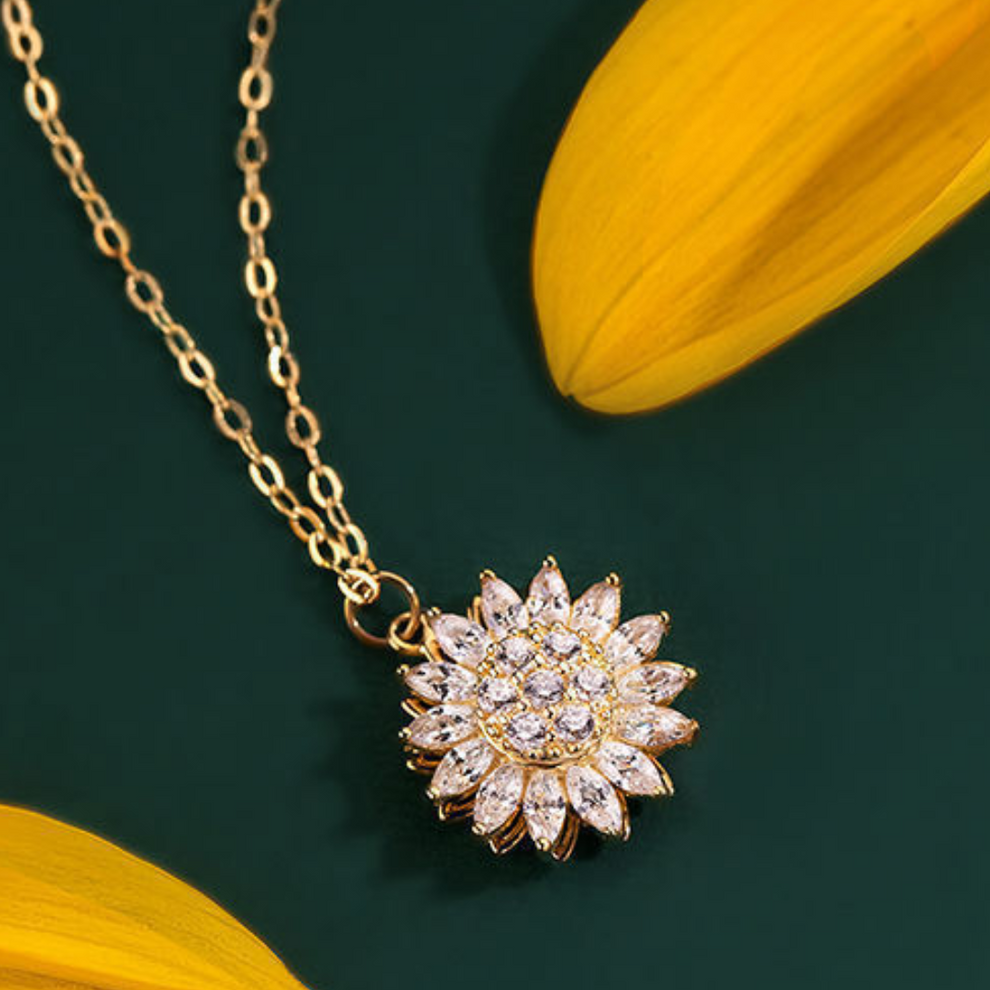 Oferta GiroSol: El Collar Giratorio que Ilumina tu Estilo