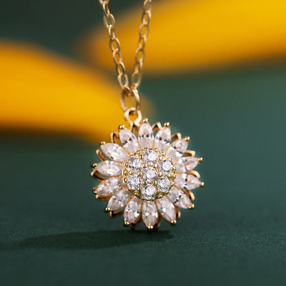 Oferta GiroSol: El Collar Giratorio que Ilumina tu Estilo